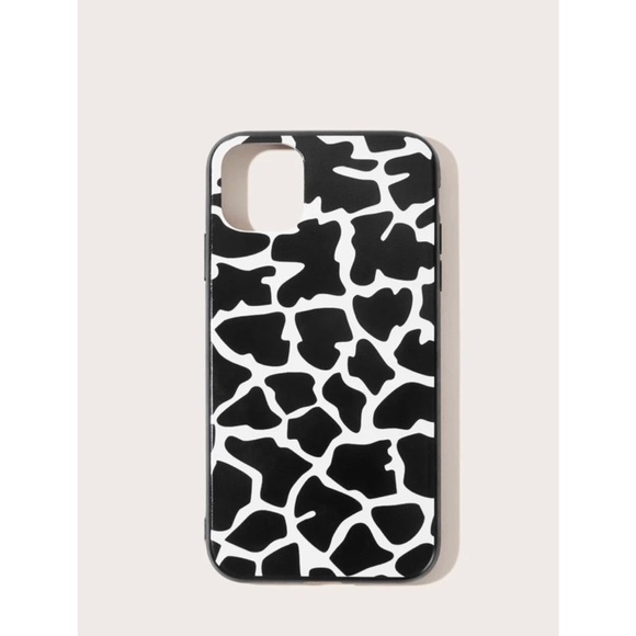 Black & White Cow Print iPhone 11 Pro Max Case 🐮 - Picture 3 of 17